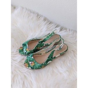 Kelly & Katie Sling back wedge heel sandals Sz 6